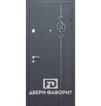 Дверь в коттедж с цинкогрунтом + ламинат