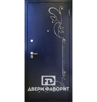 Входная дверь с ковкой (порошковый окрас)