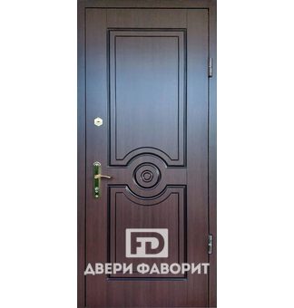 квартирная дверь с одной створкой и МДФ отделкой