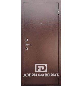 Дверь железная с цинкогрунтом