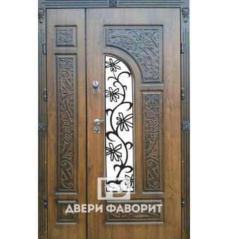 дверь двустворчатая уличная с ковкой в виде цветов