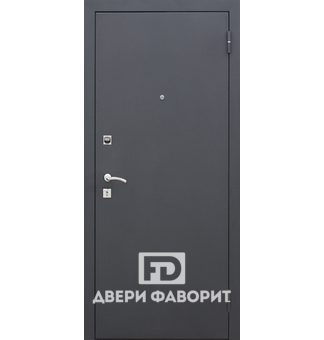 Дверь стальная уличная с цинкогрунтом